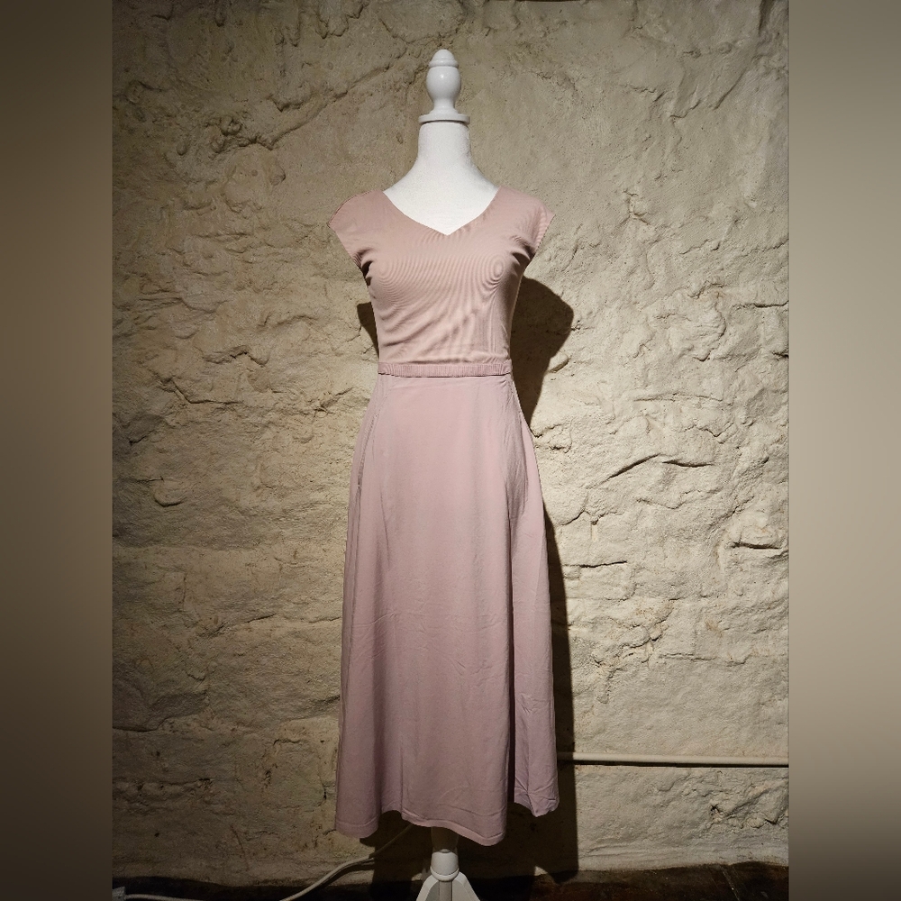 NWT Athleta Dusty Rose Ryder Dress - sz small
